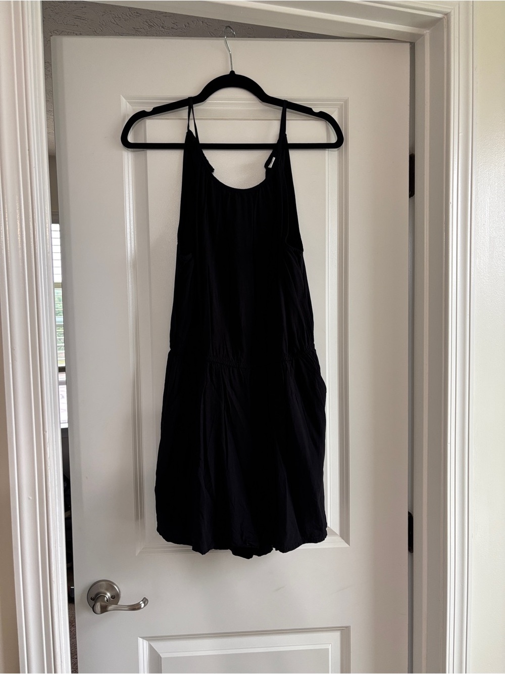 Old Navy Black Sleeveless Mini Sundress